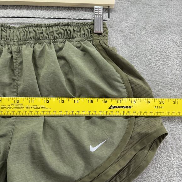 Nike Shorts Women S Green Olive Running Shorts Build In Briefs Side Pockets Gym - Picture 8 of 8